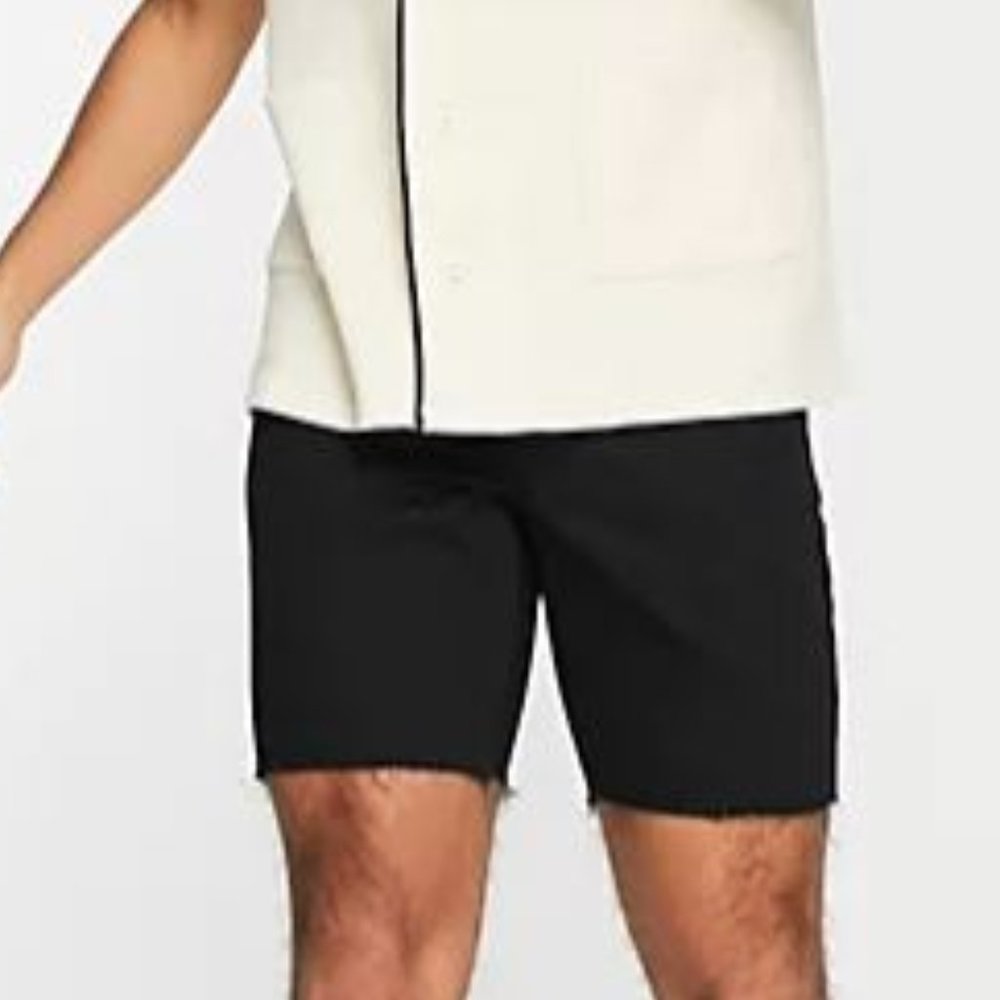 BRAND NEW Topman slim skinny denim black shorts size 30